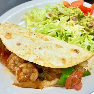 L23 Fajita Quesadilla , Rice & Beans
